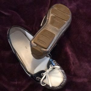 anne klein Black, gold and cream color size 7